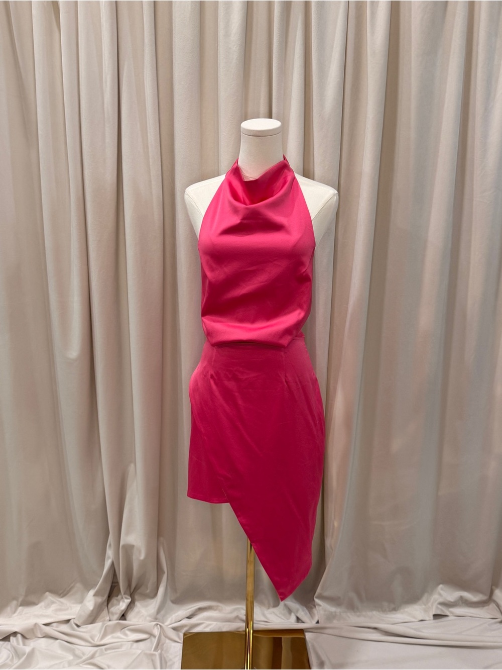 Elliatt Lilah Fuchsia Halter Satin Mini Dress XS